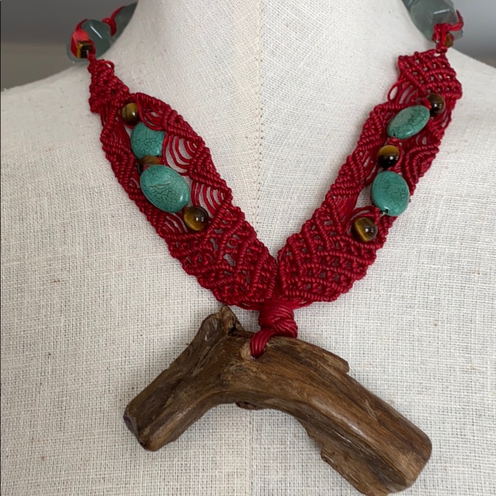 Wood, crochet and natural stone necklace
